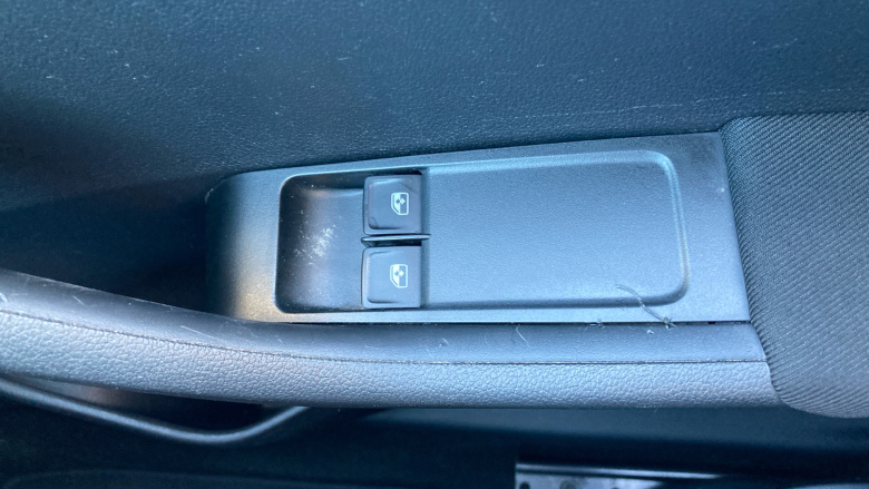 Skoda Fabia 1.0 MPI SE 5dr Petrol Hatchback